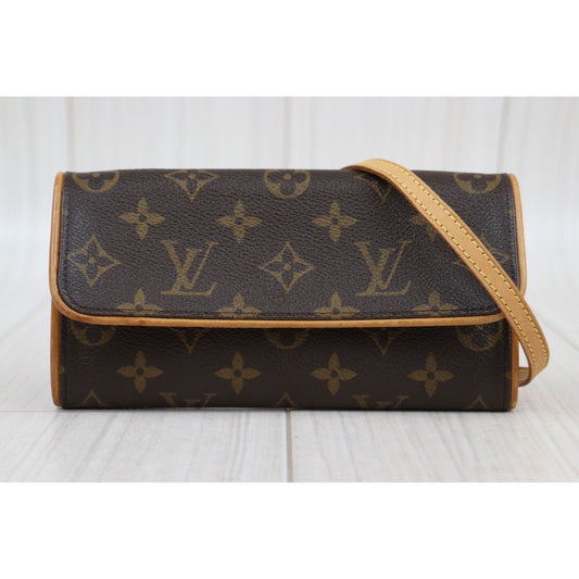 Rank AB ｜ LV Monogram Pochette Twin PM Shoulder Bag｜24020109
