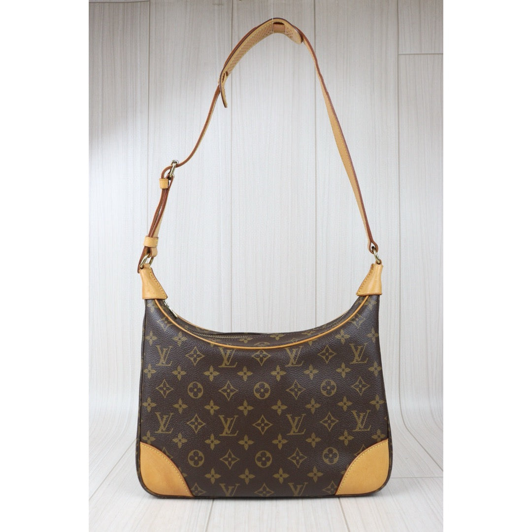 Good ( Rank AB)｜LV Monogram Boulogne 30 Shoulder Bag ｜Y24073104