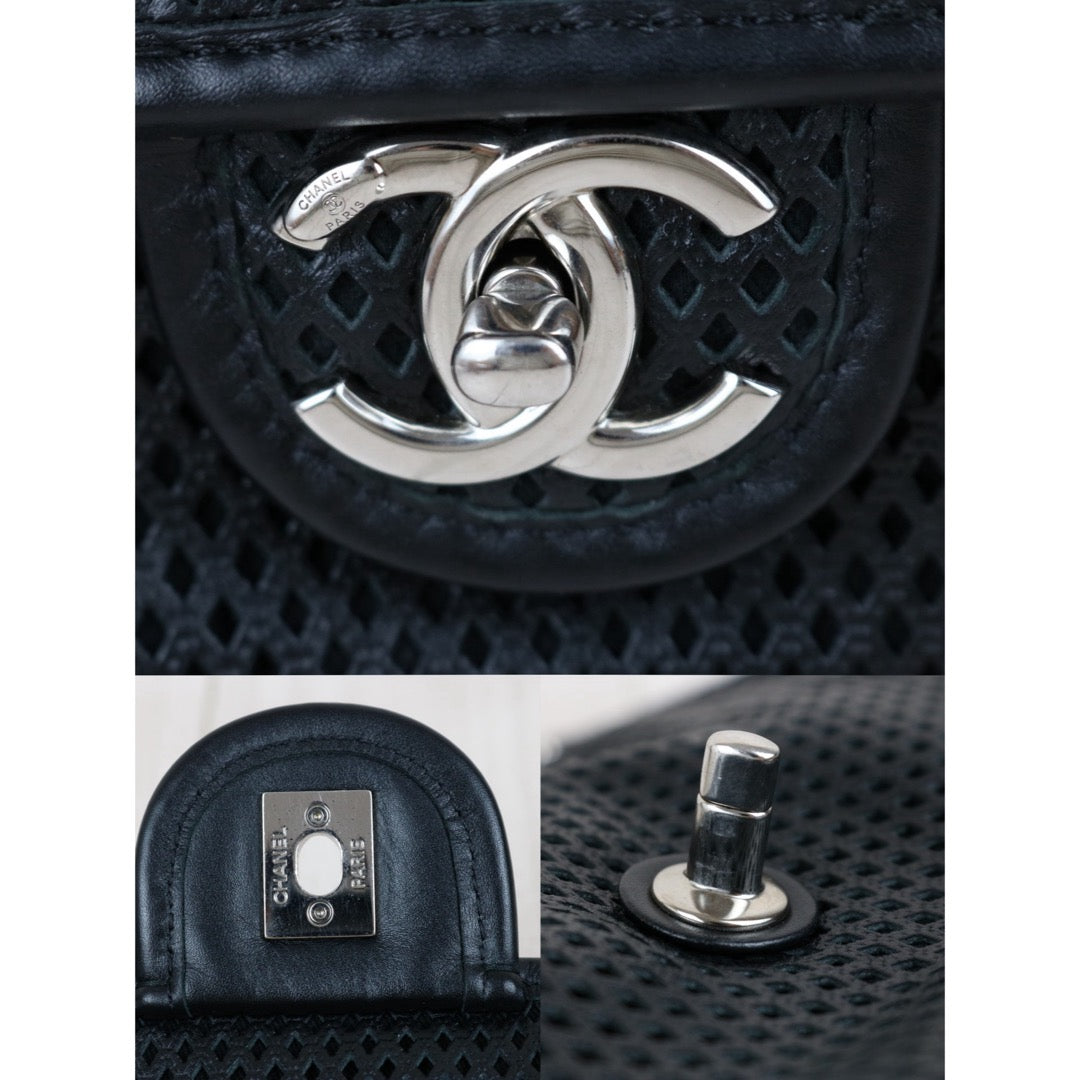Include Entrupy Certificate of Authenticity｜Very Good ( Rank A)｜ CHANEL Caviar Skin Calf Leather Single Flap Perforated Shoulder Bag  Limited Edition Made in 2012-2013Year｜S26042510