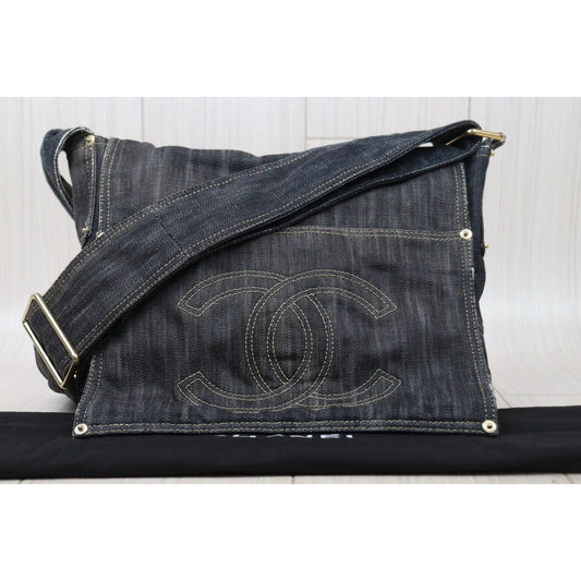 Good ( Rank AB)｜ CHANEL  Denim Blue Shoulder Bag Made in 2005-2006 Year｜P25012208