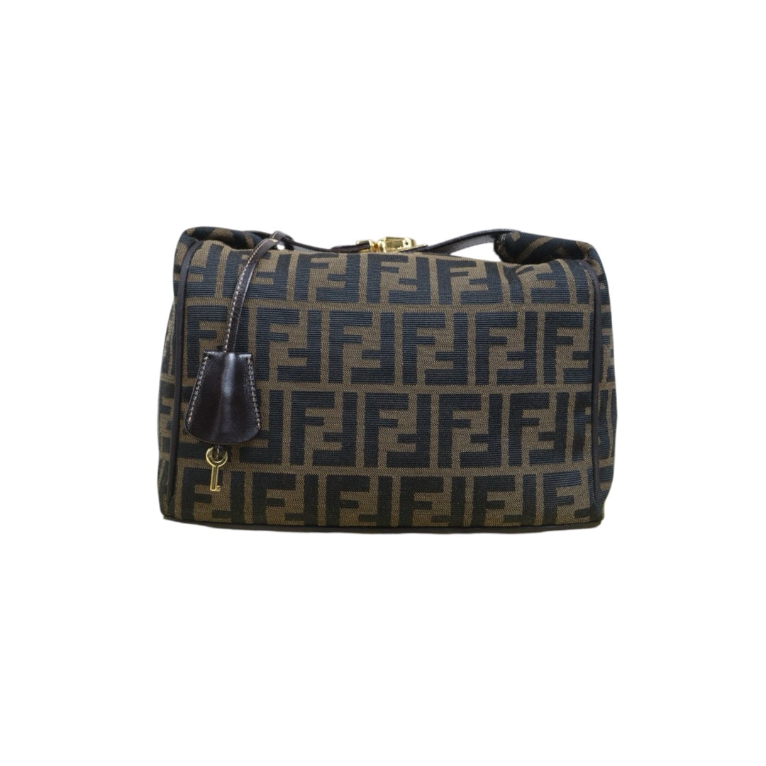 Include Entrupy Certificate of Authenticity｜Good ( Rank AB)｜ FENDI Zucca  GM Vanity Pouch｜26100804