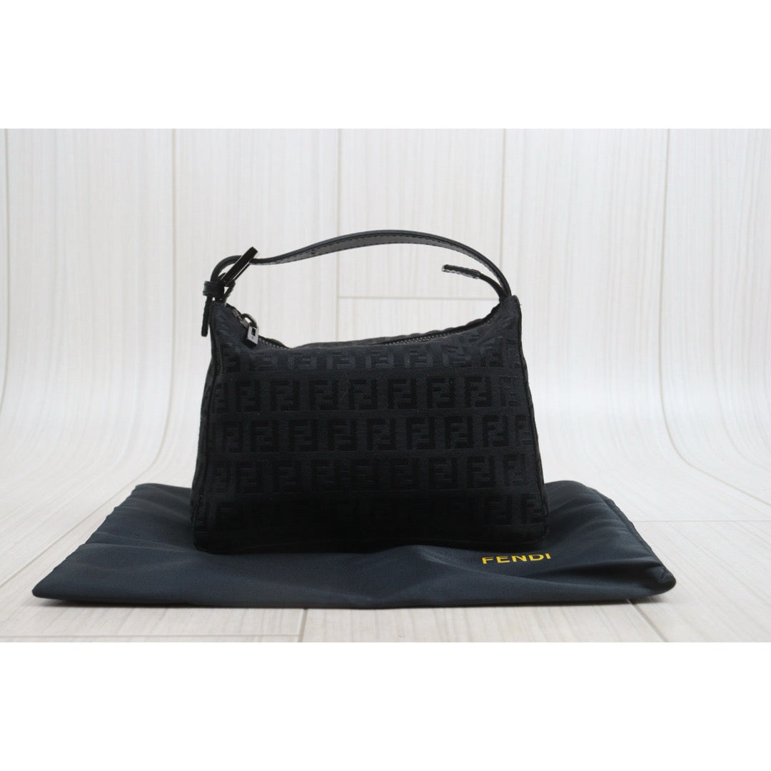 Include Entrupy Certificate of Authenticity｜Very Good ( Rank A)｜ FENDI  Zucca Mamma Canvas Bucket Hand Bag Black ｜26100103