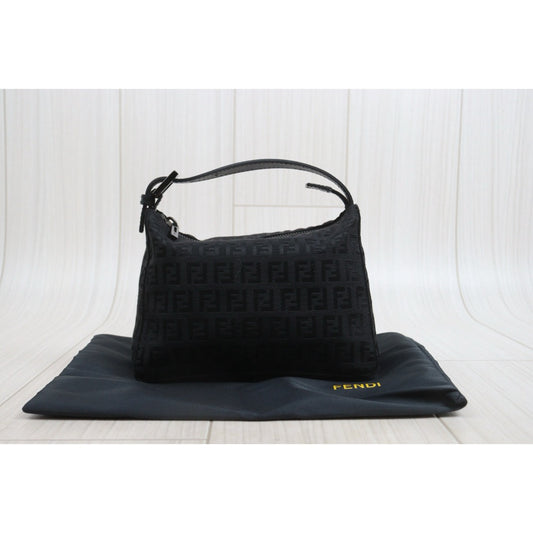 Include Entrupy Certificate of Authenticity｜Very Good ( Rank A)｜ FENDI  Zucca Mamma Canvas Bucket Hand Bag Black ｜26100103