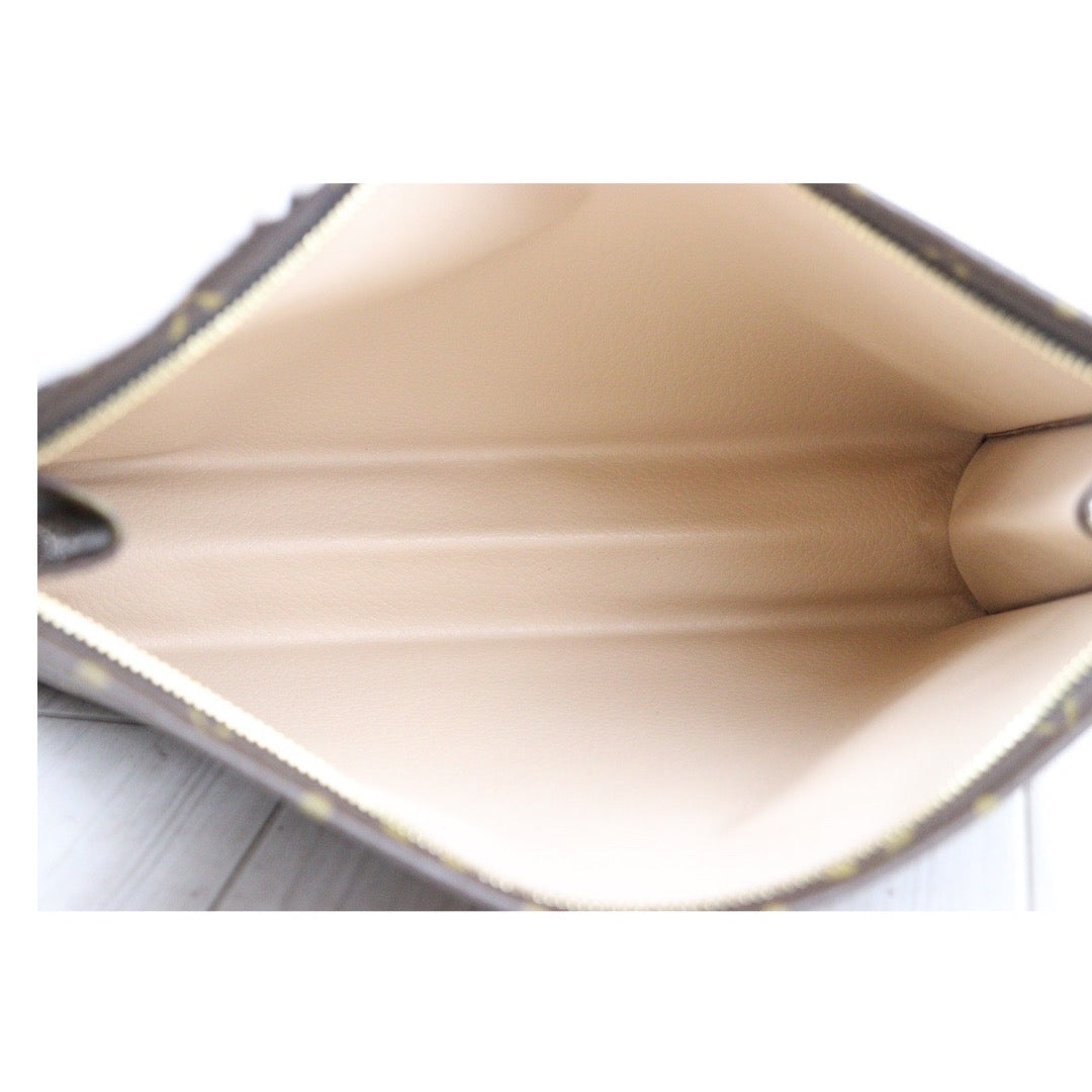 Rank A ｜ LV Monogram Pochette Toilette 26 ｜23110906