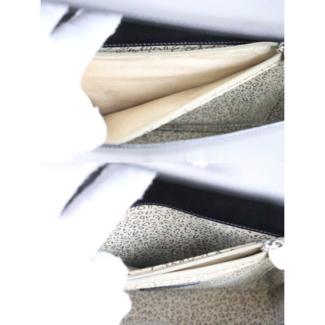 Rank A ｜ Cartier Vintage Box Leather Shoulder Bag｜Q24030743