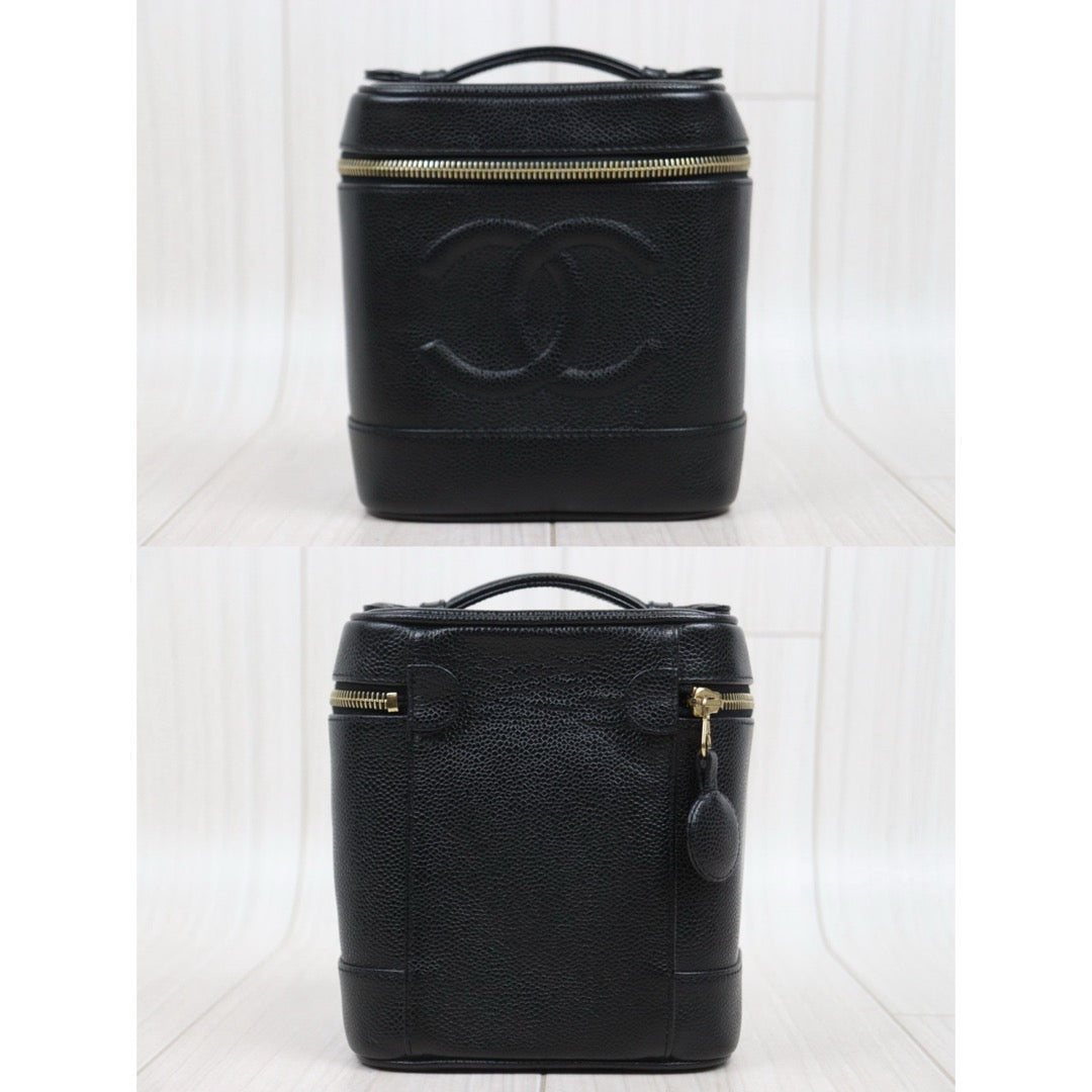 Include Entrupy Certificate of Authenticity｜Good ( Rank AB)｜ CHANEL Caviar Skin Vanity Handbag  Made In 2002～2003Year ｜26011502