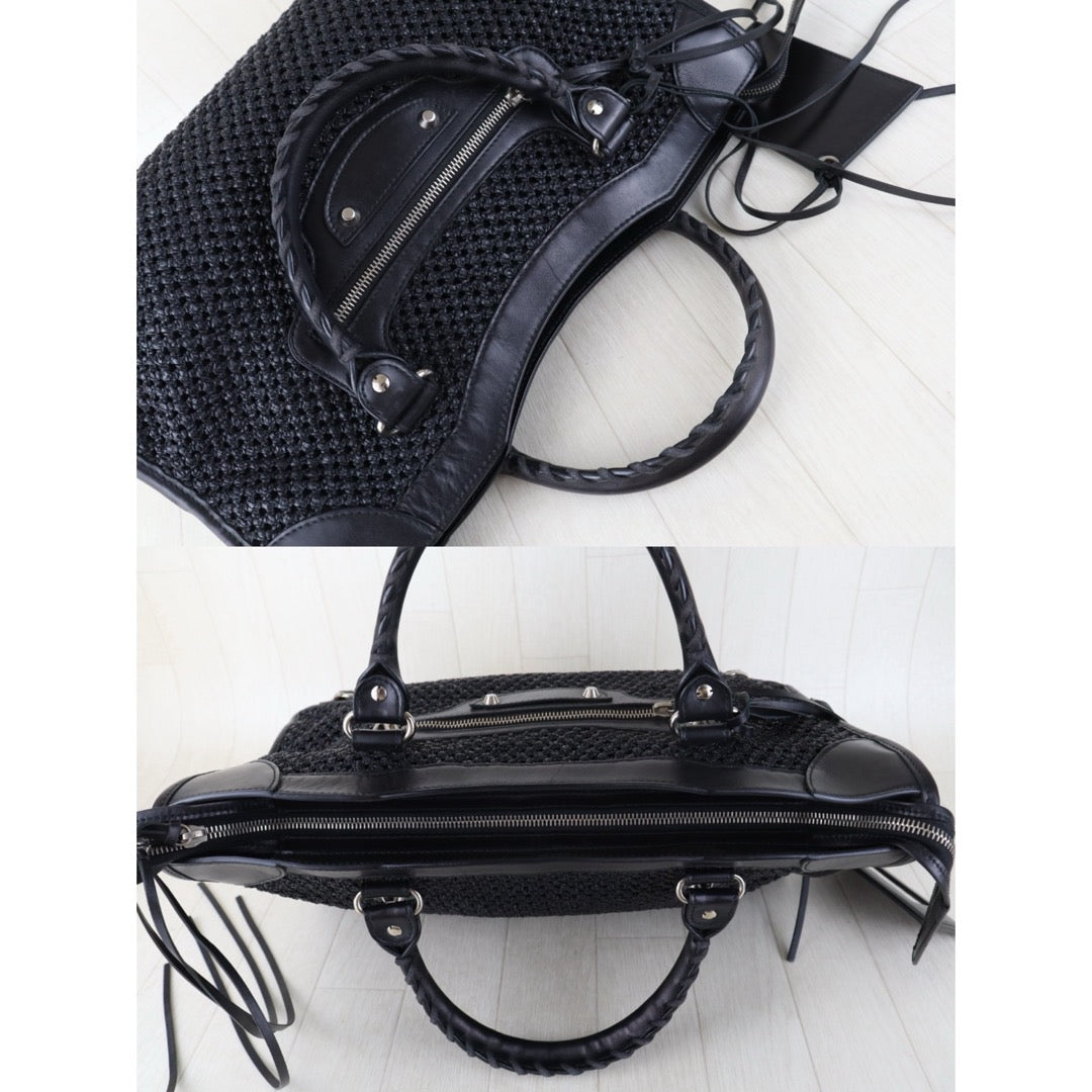 Include Entrupy Certificate of Authenticity｜Very Good ( Rank A)｜Balenciaga Classic City Straw GM Black Motorcycle HandBag Shoulder Bag ｜Z26091902