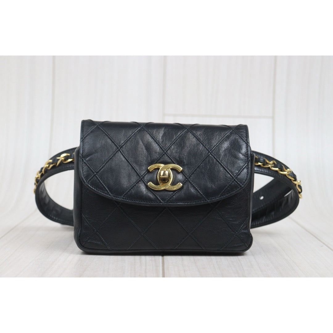 Include Entrupy Certificate of Authenticity｜Good ( Rank AB)｜ CHANEL Lamb Skin Matrasse Chain BumBag Black ｜26071502