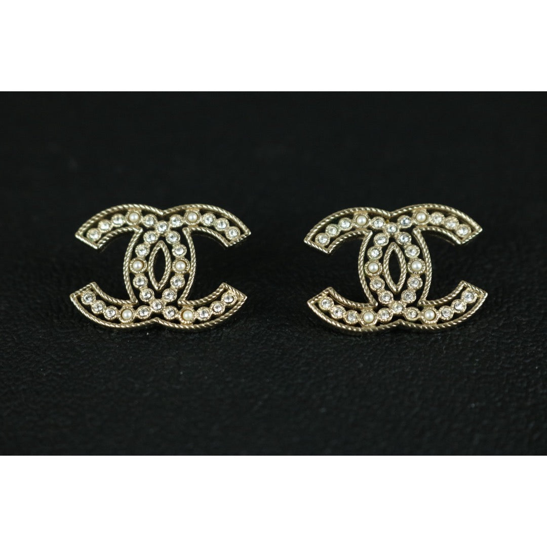 Very Good ( Rank A) ｜ CHANEL B20V Coco Mark Pearl Rhinestone Golden Earrings Made In 2020Year ｜S25121114