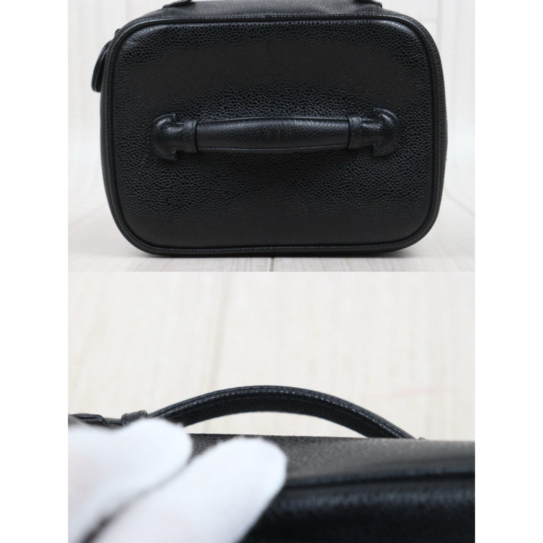 Very Good ( Rank A) ｜ CHANEL Caviar Skin Vanity Handbag  Made In 1996～1997Year ｜25111201
