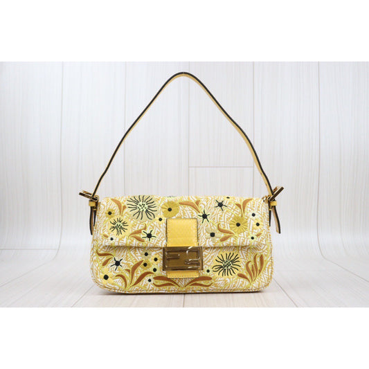 Excellent（Rank SA）｜FENDI Collection Series Baguette Embroidered Snake Leather Shoulder Bag ｜Q24030747