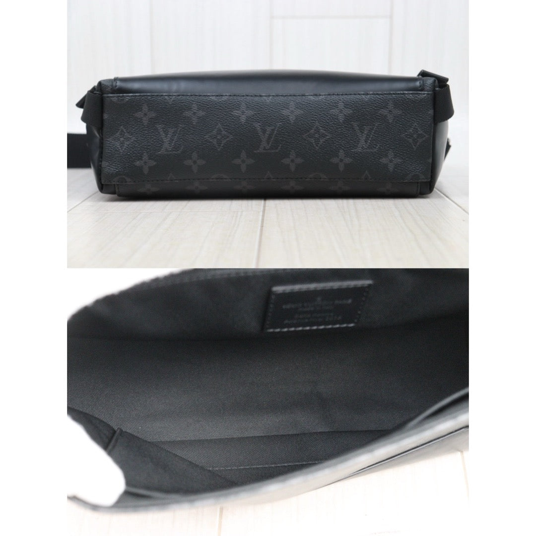 Very Good ( Rank A)｜LV Monogram Messenger  Voyager Shoulder Bag Black｜25072405