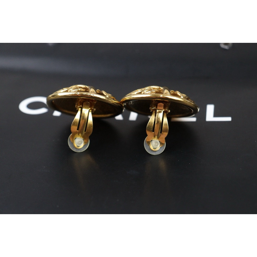 Very Good ( Rank A) ｜CHANEL Coco Mark Gold 24 Plated Earrings ｜Y24080205