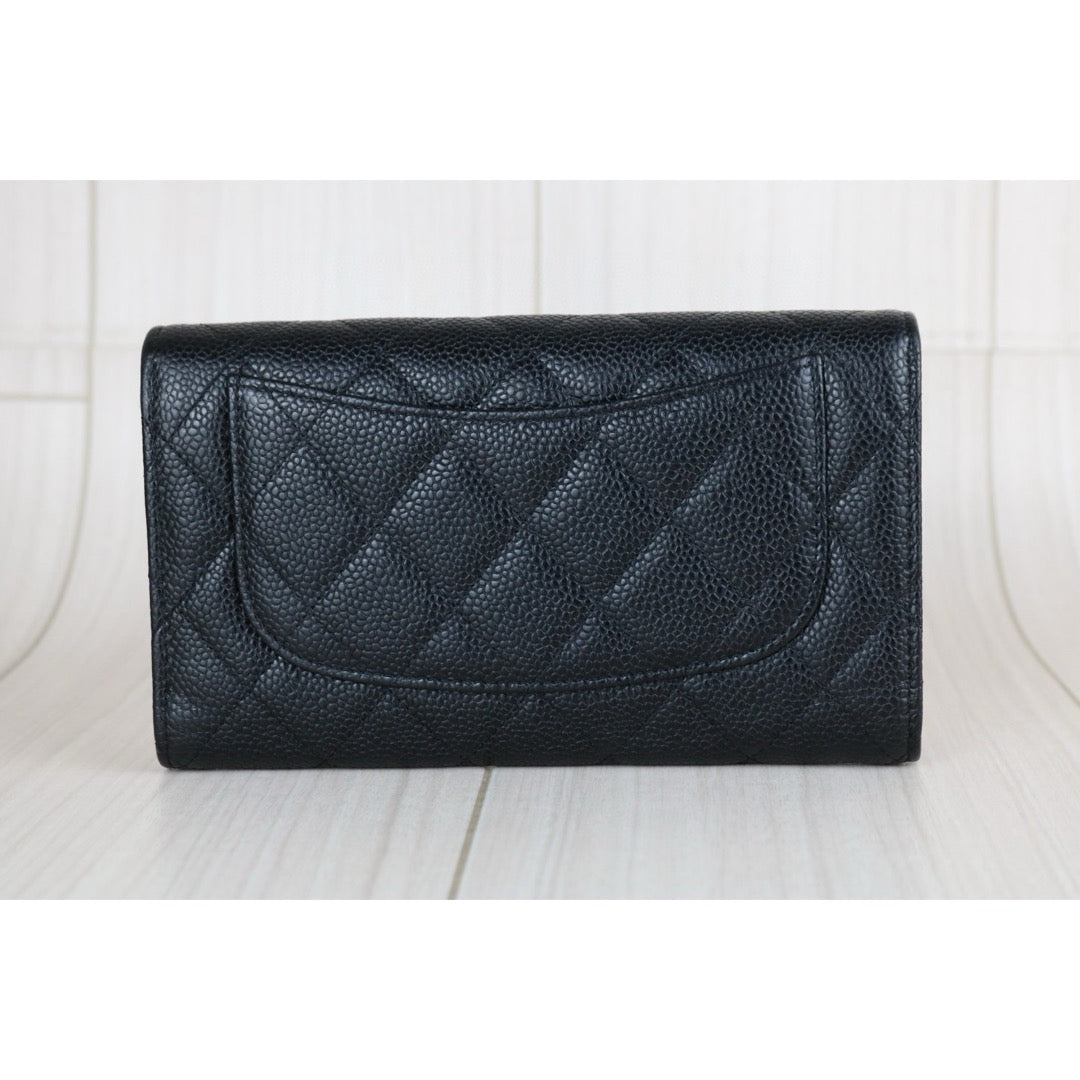 Very Good ( Rank A) ｜CHANEL Caviar Skin Black Long Wallet Made In 2014-2015 Year｜S24111503