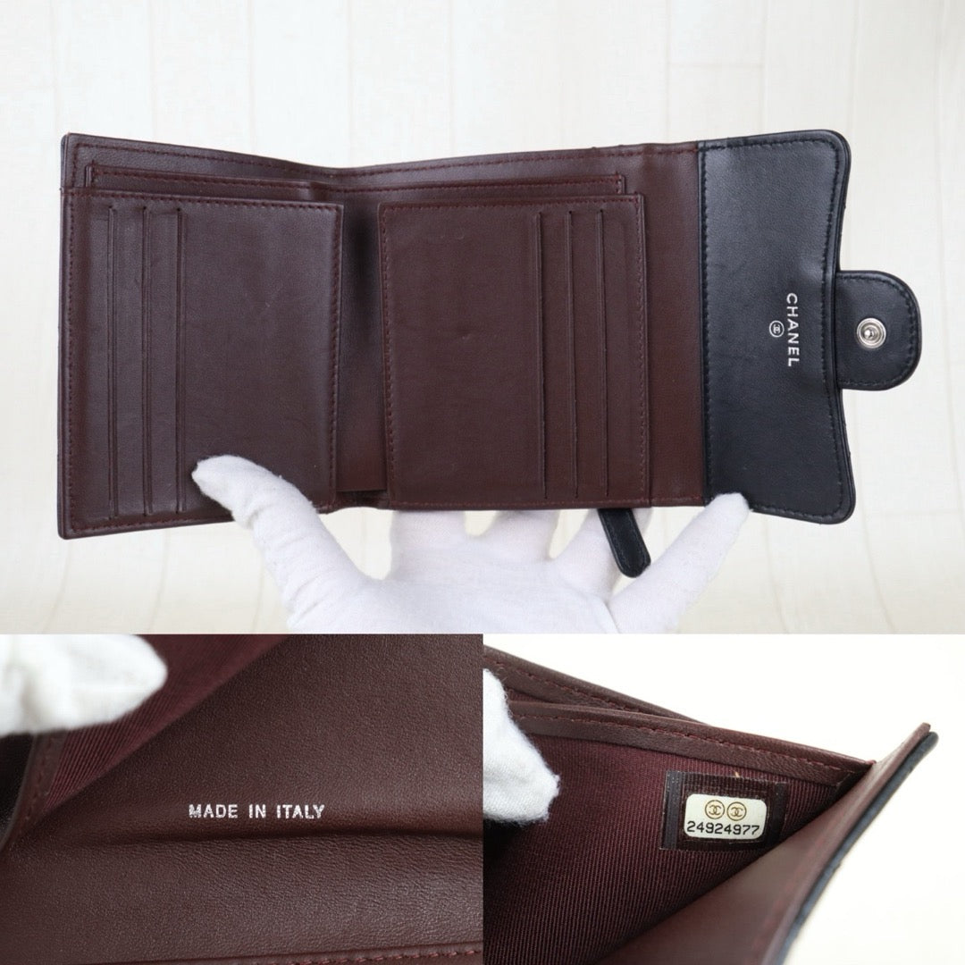 Include Entrupy Certificate of Authenticity｜Very Good ( Rank A)｜CHANEL Lamb Skin Black Wallet Made In 2017-2018Year｜S26052513