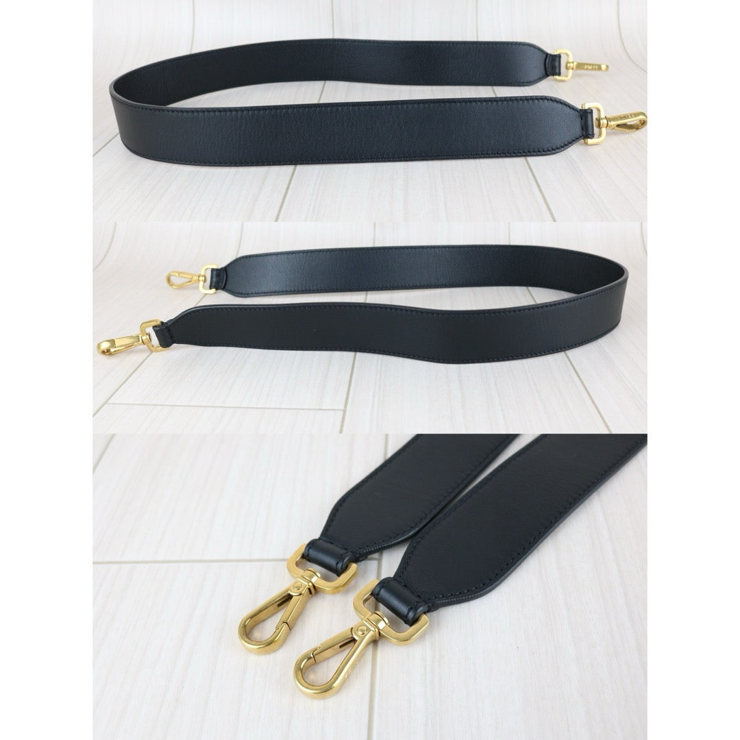 Very Good ( Rank A)｜ FENDI Zucca Mamma Baguette Sheep Skin Brown Shoulder Bag｜S25110320