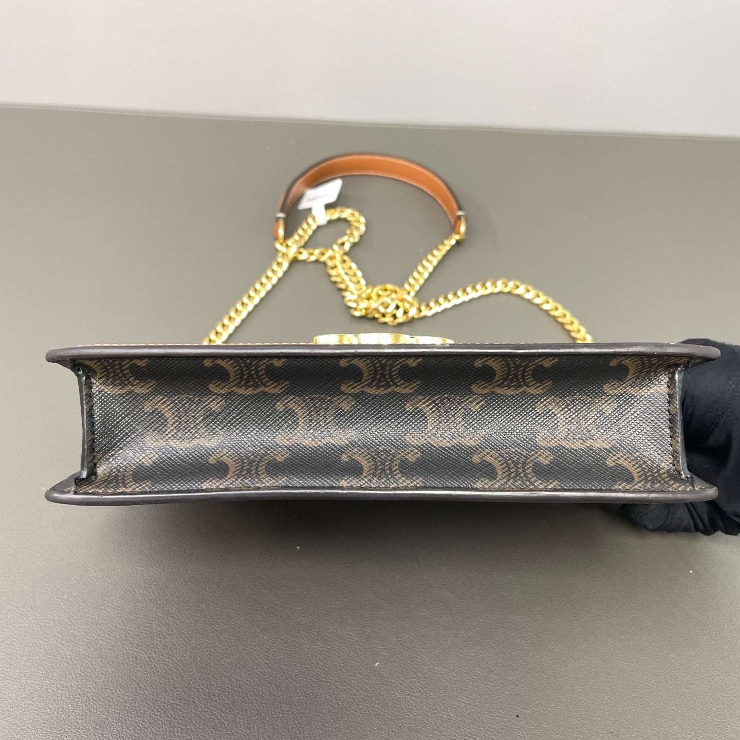 Include Entrupy Certificate of Authenticity｜Very Good ( Rank A) ｜ CELINE Macadam Triomphe Shoulder bag