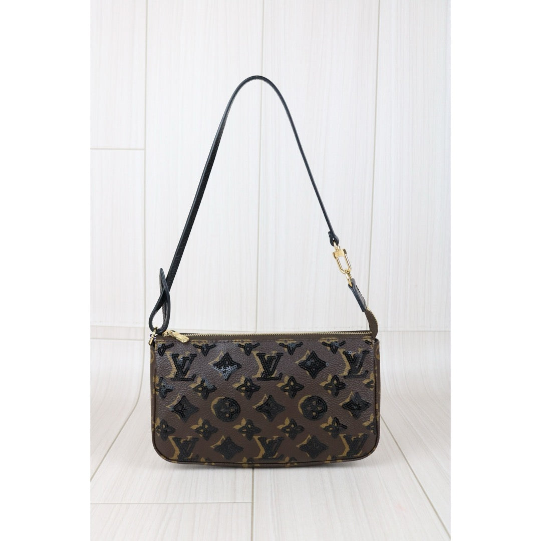 Include Entrupy Certificate of Authenticity｜Very Good ( Rank A)｜ Louis Vuitton Monogram Black Sequined Pochette Accessoire  IC Chips Model｜Z26091510