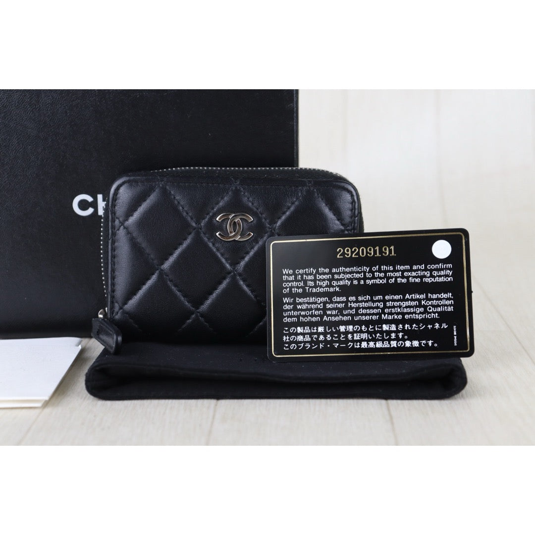 Include Entrupy Certificate of Authenticity｜Good ( Rank AB)｜CHANEL Lamb Skin Black Zip Coin Purse Made In 2020Year｜S26072506