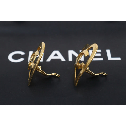 Include Authentic Detective Certificate of Authenticity｜Very Good ( Rank A) ｜ CHANEL Coco Mark Heart 18K Gold Earrings Made In 1995Year ｜25111408
