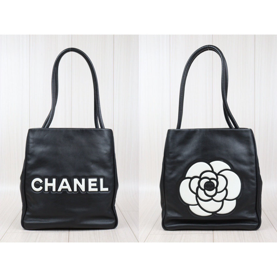 Rank A ｜ CHANEL Camellia Lamb Skin ToteBag  Made In 2002～2003 Year ｜24012519