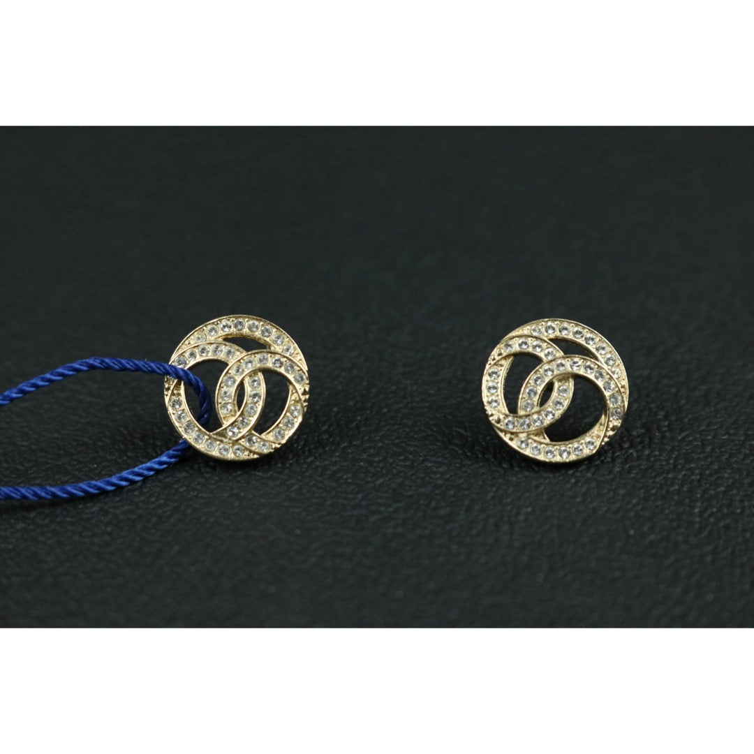 Include Authentic Detective Certificate of Authenticity｜Very Good ( Rank A) ｜CHANEL A19C COCO Mark Circlet Rhinestone Earrings Made In 2019Year｜S26070201