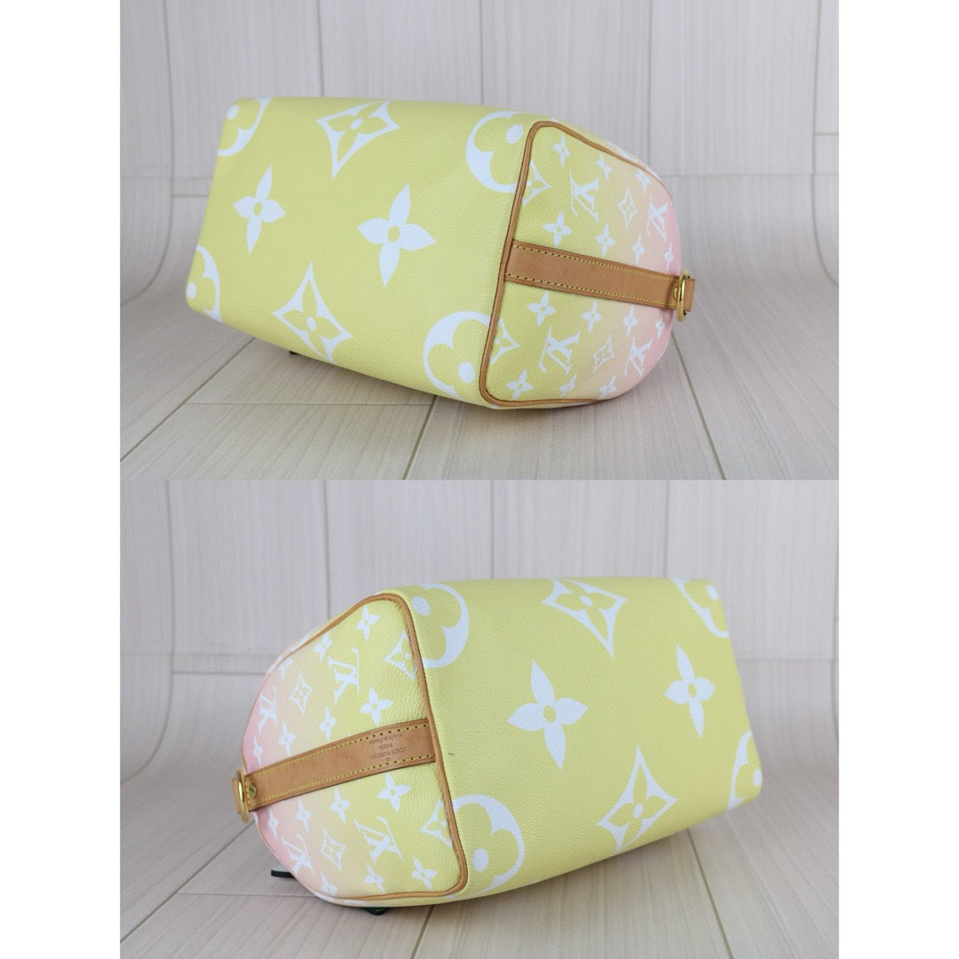 Good ( Rank AB)｜LV Monogram speedy25 Gradient color Limited edition Handbag WithShoulder Bag｜Counter Price ￥306,900JPY（Discontinued）｜B25030105