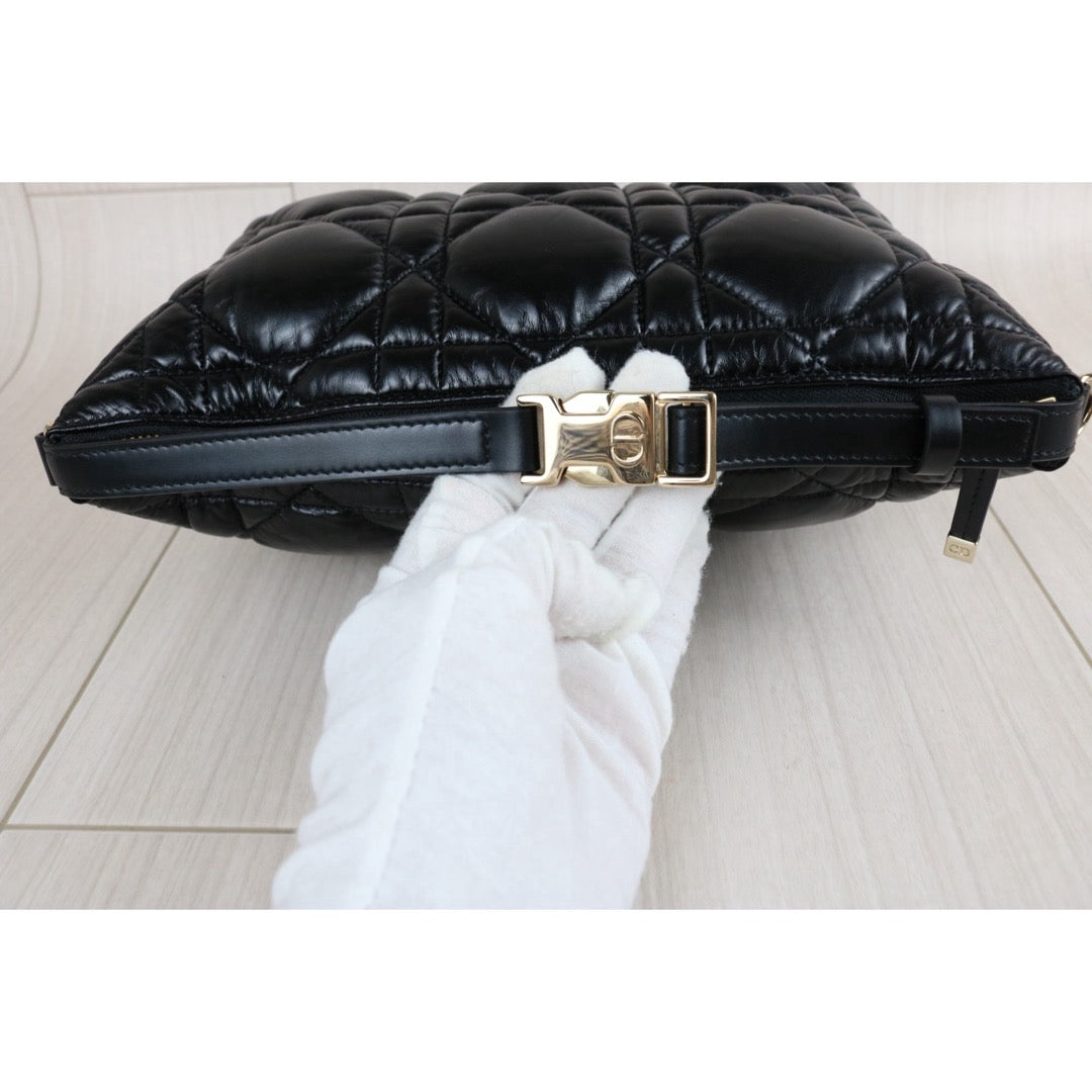 Include Entrupy Certificate of Authenticity｜Very Good ( Rank A) ｜  Dior Lady Dior Lamb Skin Monad Bag In Cannage Pattern Handbag  Black ｜S26070302