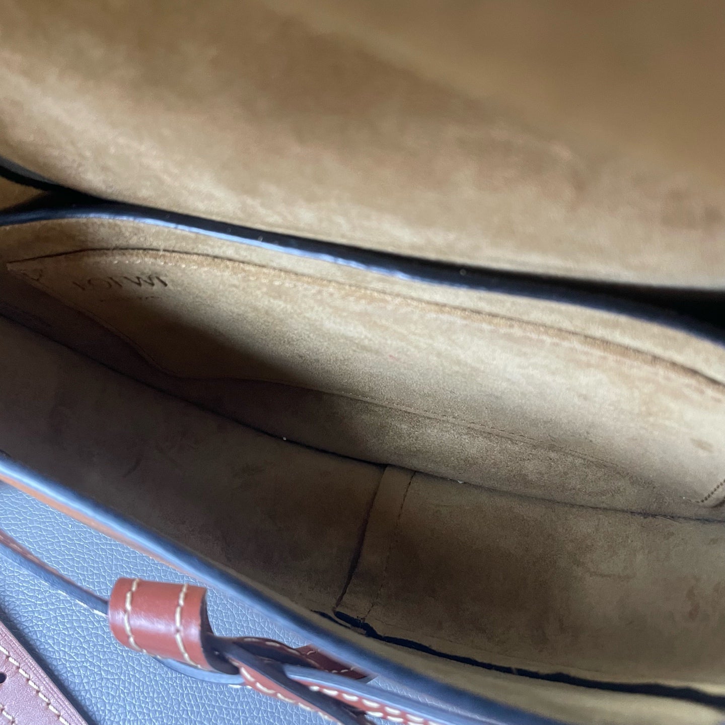 Very Good ( Rank A) ｜ Loewe Gate  Shoulder Bag Caramel｜P24051325