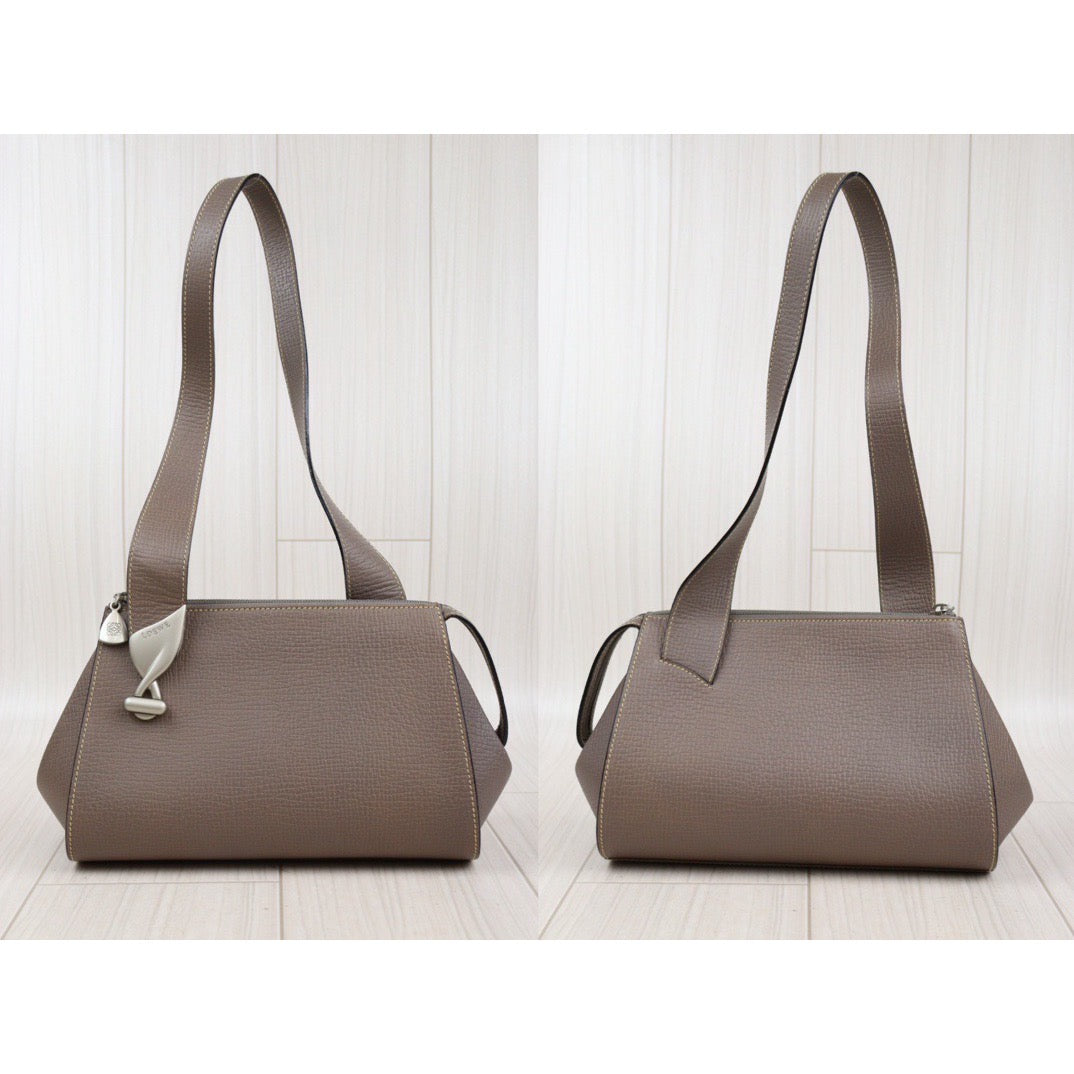 Rank A   ｜ Loewe Vintage Shoulder Bag ｜Q24030704