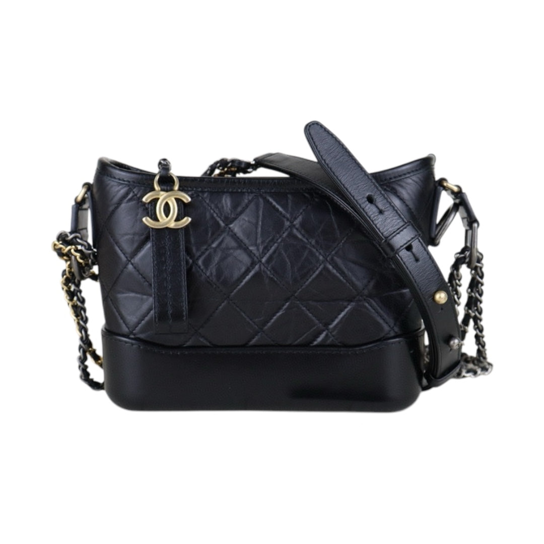 Very Good ( Rank A) ｜CHANEL PM Gabrielle Aged Calfskin Shoulder Bag Black Made in 2019 Year｜H25011322
