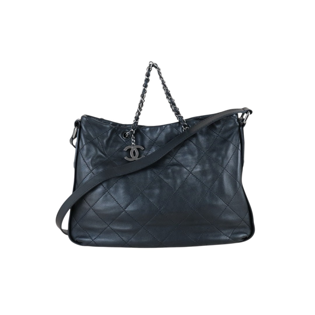 Include Entrupy Certificate of Authenticity｜Good ( Rank AB) ｜ CHANEL  Lamb Skin Matrasse Chain 2 Way ToteBag Shoulder Bag Black Made In 2011Year ｜S26030813