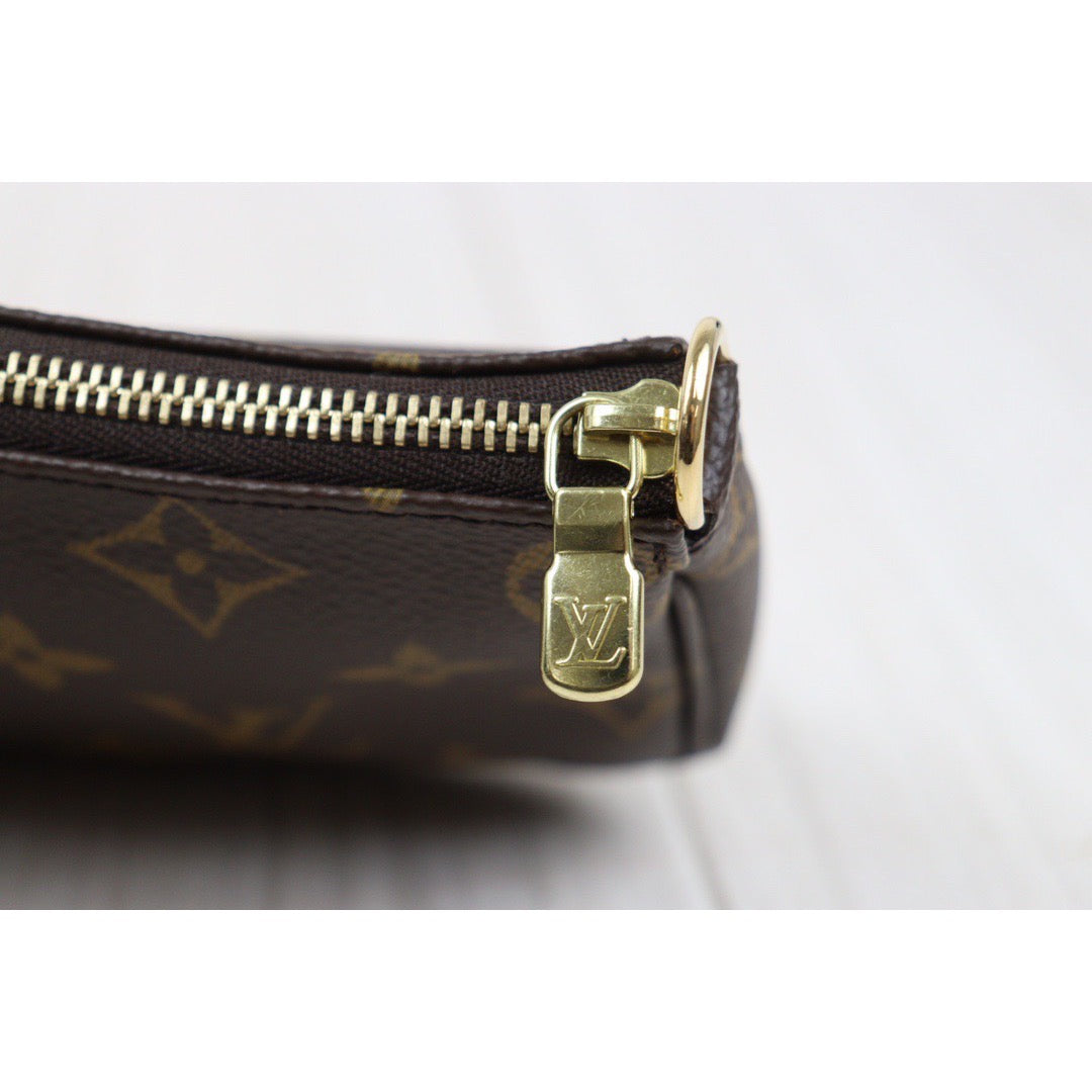 Rank A ｜ LV Monogram Pochette Accessoires ｜24031807