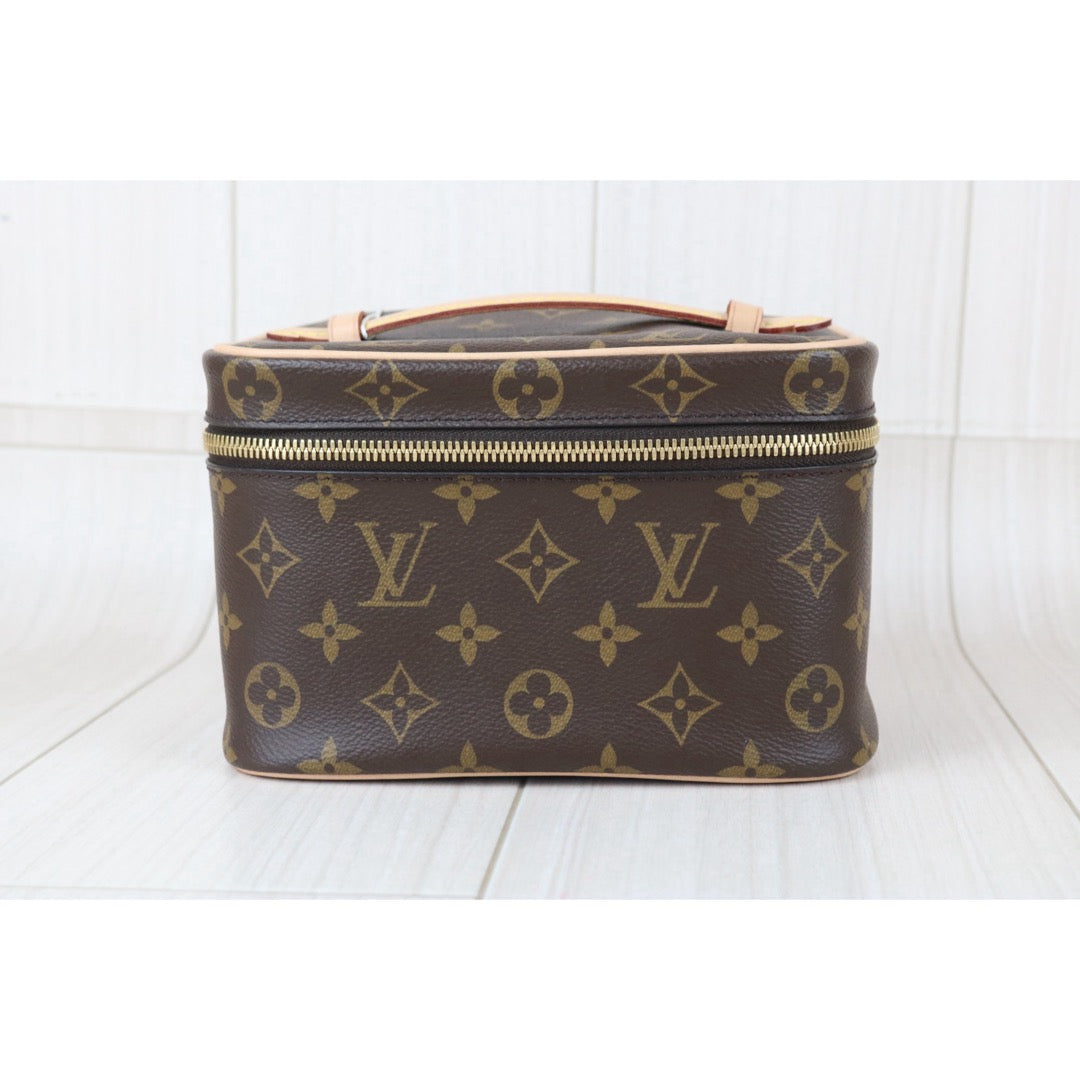 Include Entrupy Certificate of Authenticity｜Very Good ( Rank A)｜ Louis Vuitton Monogram Nice Mini Vanity Handbag IC Chips Model｜X26051718