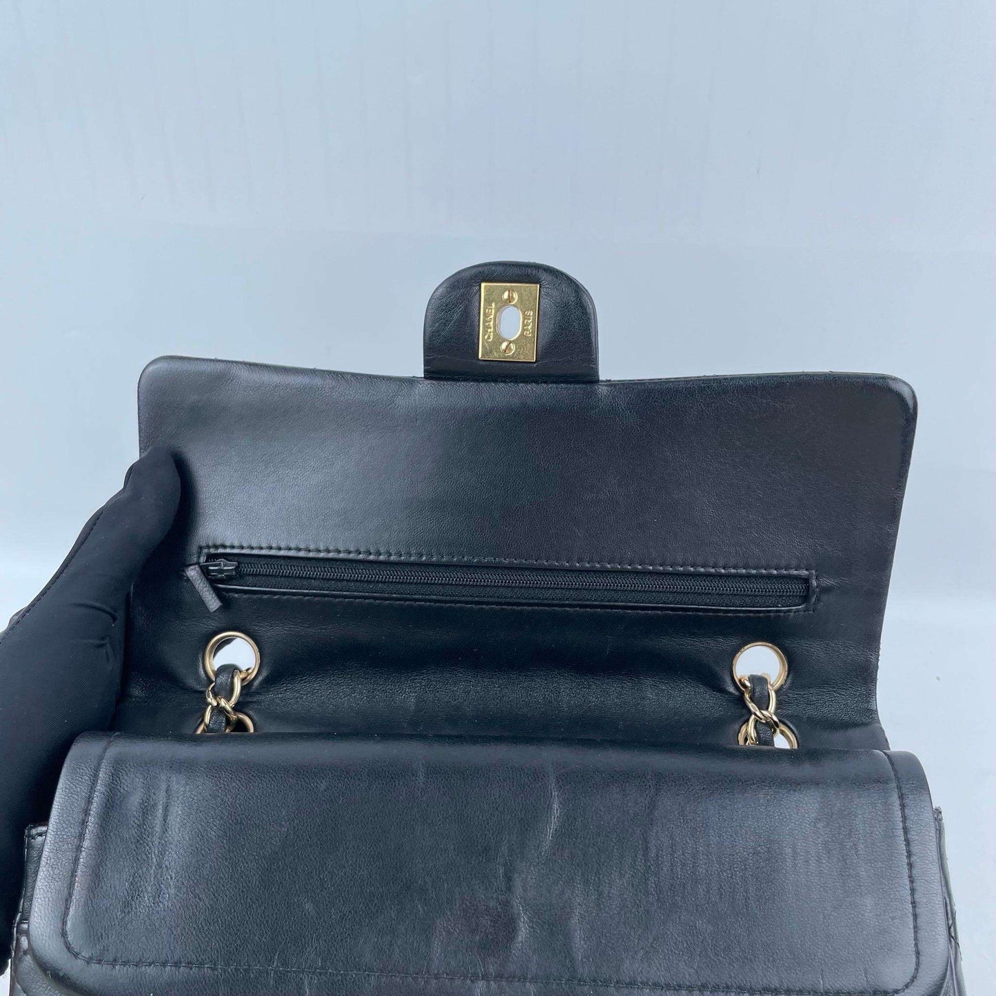 ( Rank B)｜ CHANEL Lamb Skin Matrasse Double Flap 25 Shoulder Bag Black