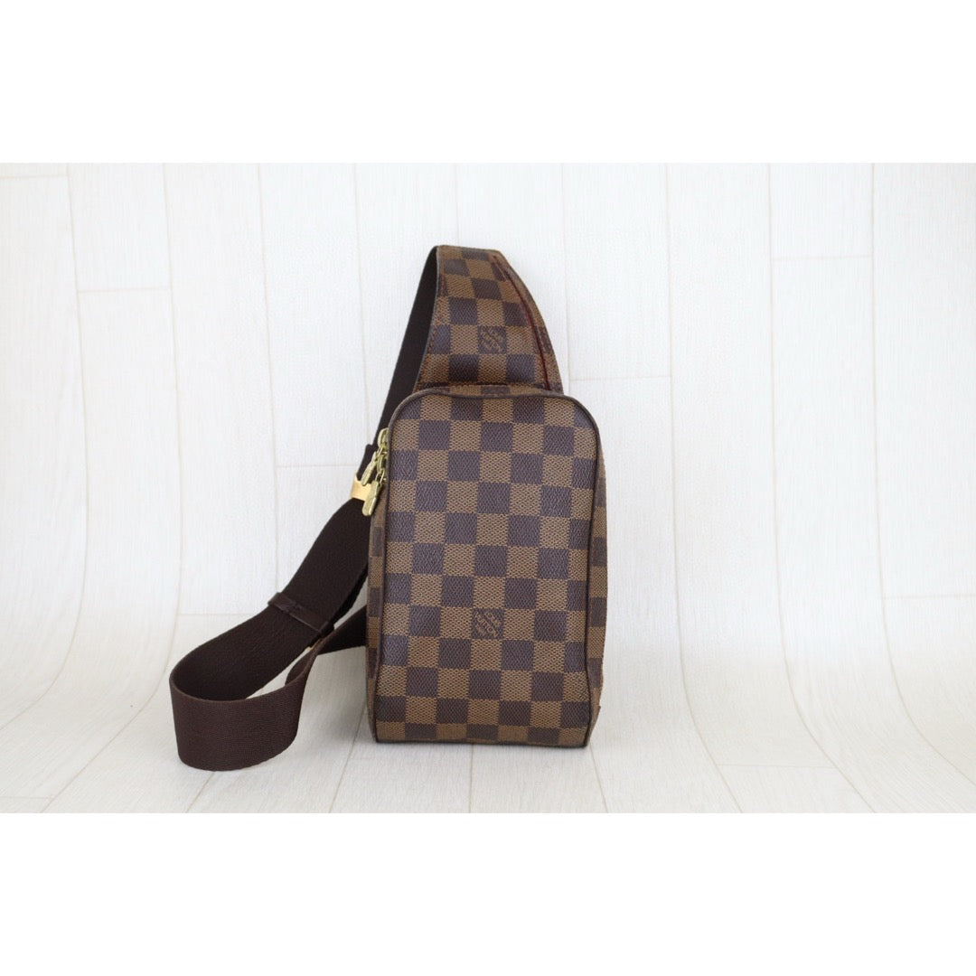 Good ( Rank AB)｜LV Damier bumbag ｜H25041503
