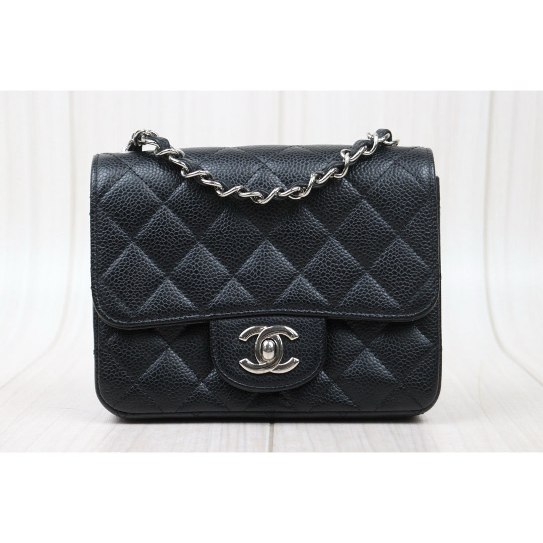 Very Good ( Rank A)｜ CHANEL  Matrasse Caviar Skin 17 Black Shoulder Bag Made In 2006～2008Year ｜S24121401
