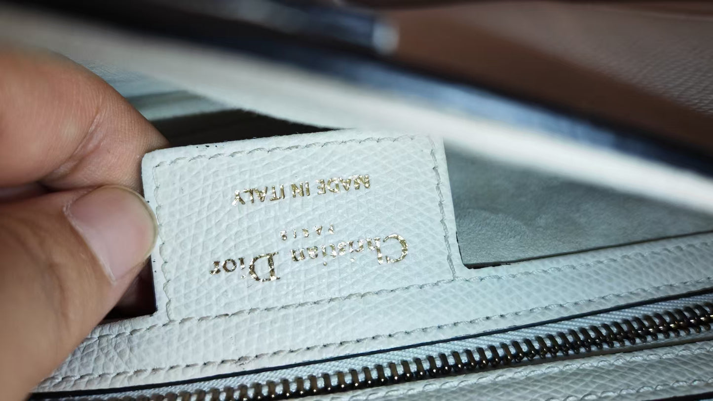 Very Good ( Rank A)｜Dior Saddle Shoulder Bag Medium White come with Entrupy Certificate of Authenticity