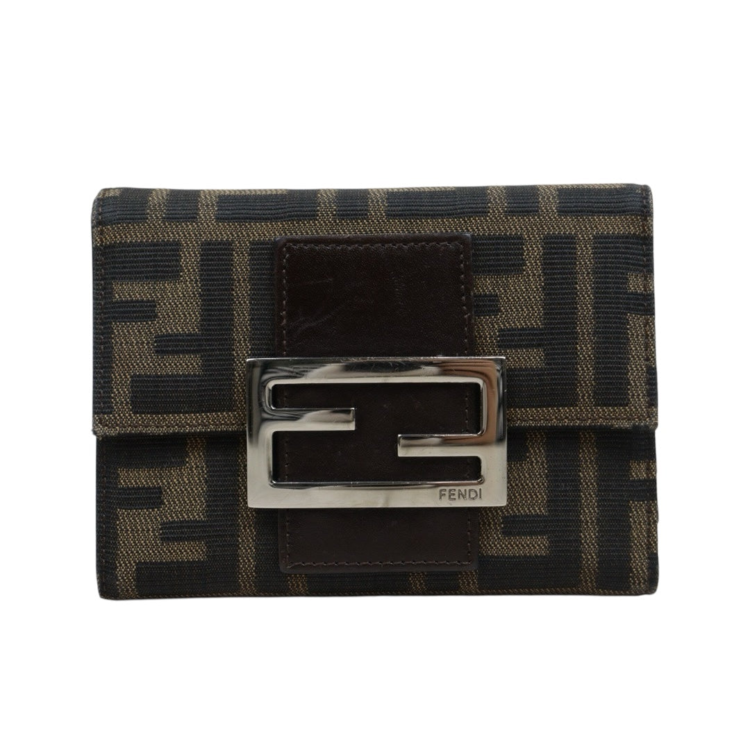 Good ( Rank AB)｜FENDI  Zucca Mamma Short Wallet ｜25102303