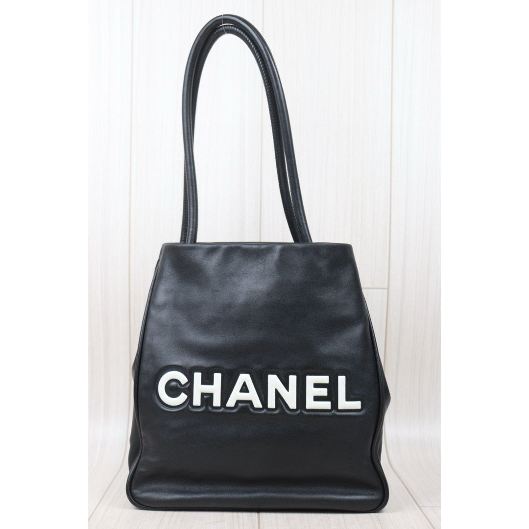 Good ( Rank AB) ｜ CHANEL Camellia Lamb Skin ToteBag  Made In 2002～2003 Year ｜24103106