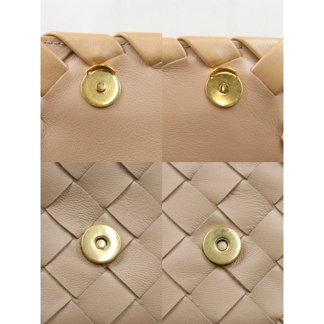 Very Good ( Rank A)｜ Bottega Veneta Lamb Skin Loop Camera Shoulder Bag Beige｜S25032608