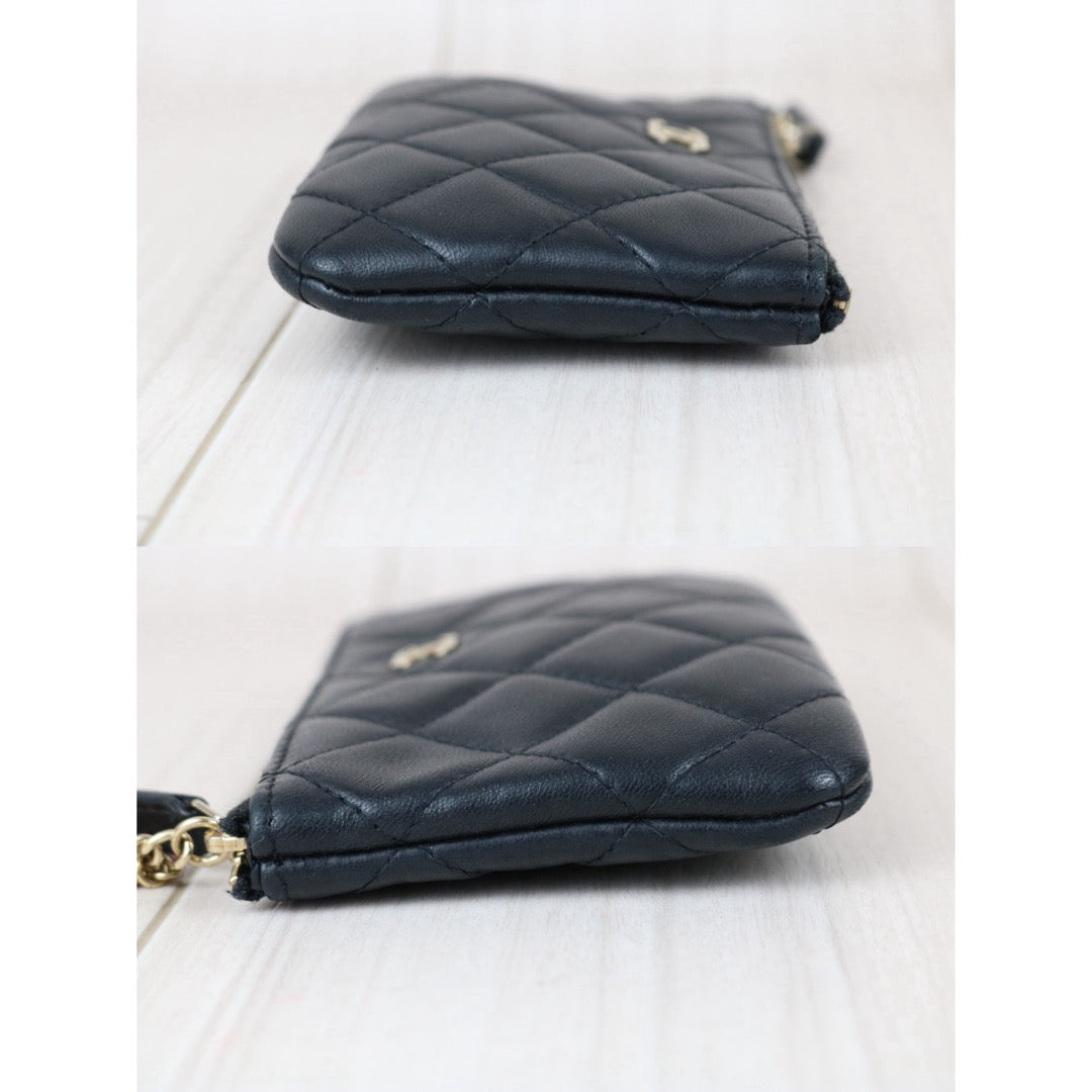 Include Entrupy Certificate of Authenticity｜Very Good ( Rank A)｜CHANEL Lamb Skin Lucky Charm Black Classic Mini Pouch Made In 2016-2017Year｜S26060114