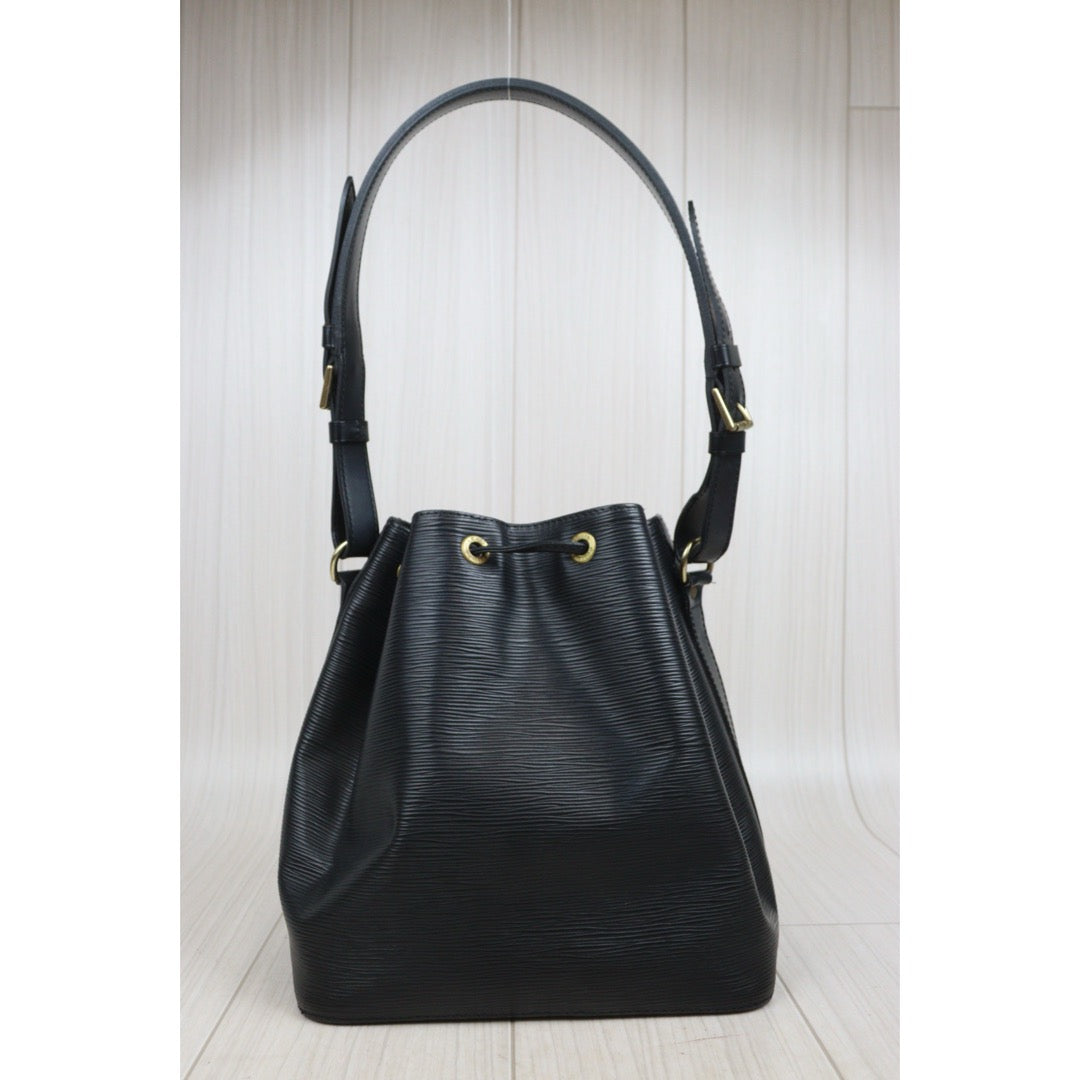 Good ( Rank AB)｜ LV Epi Noe Shoulder Bag Black｜V25091606