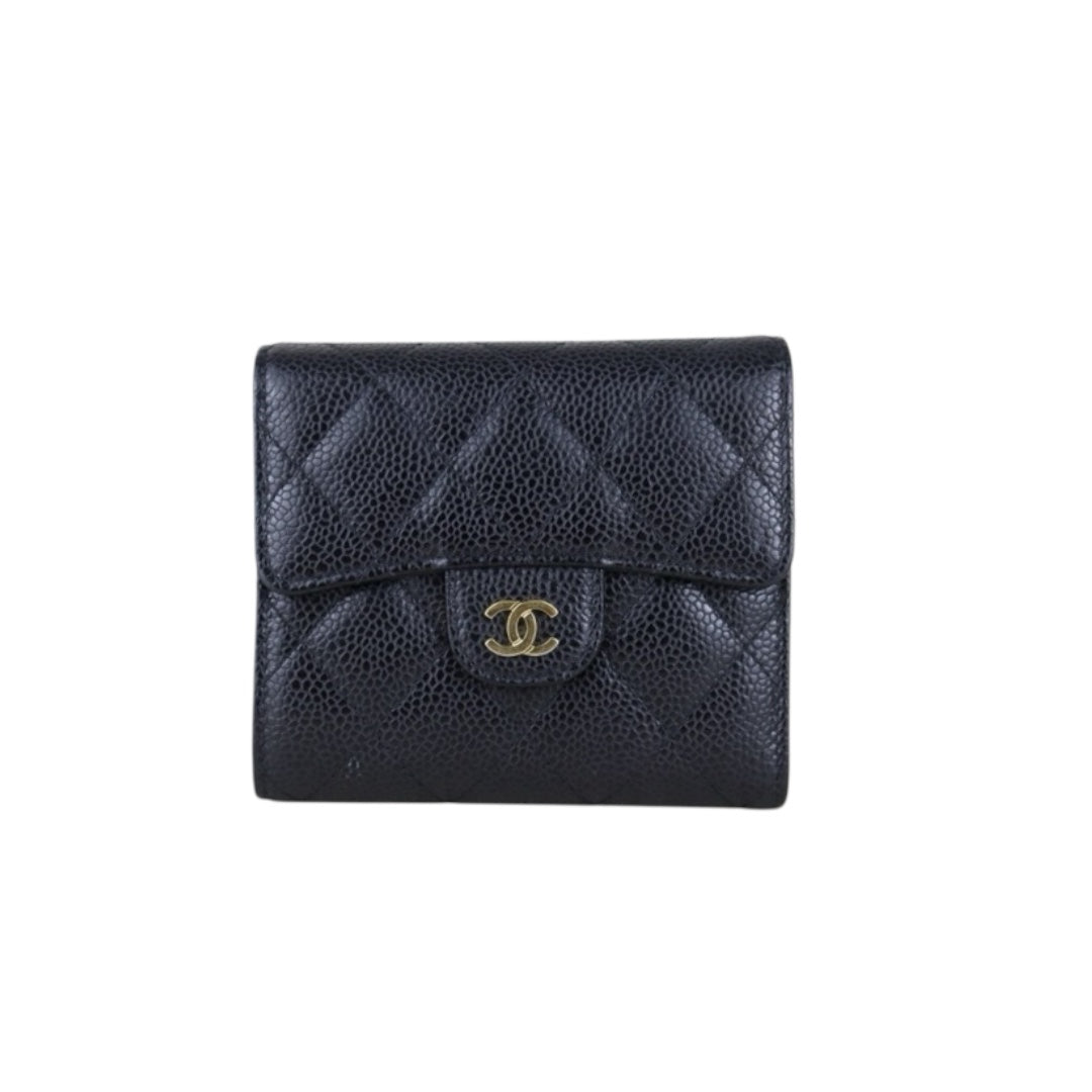 Include Entrupy Certificate of Authenticity｜Very Good ( Rank A)｜ Chanel Caviar Skin Black Wallet Made In 2022 Year ｜S26062512