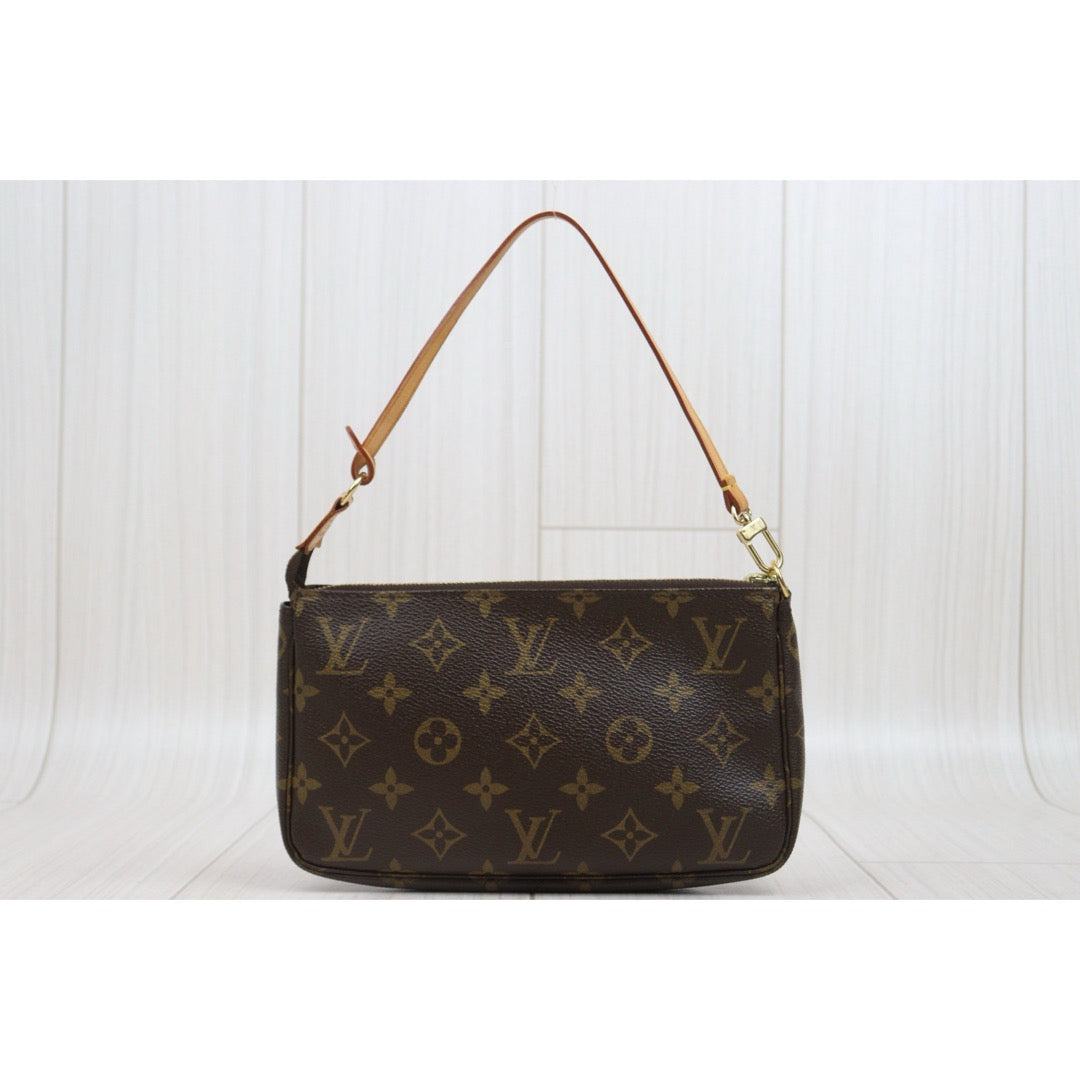 Good ( Rank AB)｜LV Monogram Pochette Accessoires ｜25091613