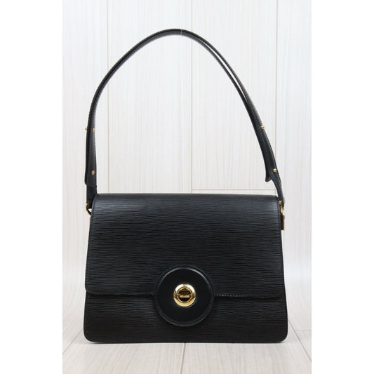 Very Good ( Rank A)｜ LV Epi Shoulder Bag Black｜26011412