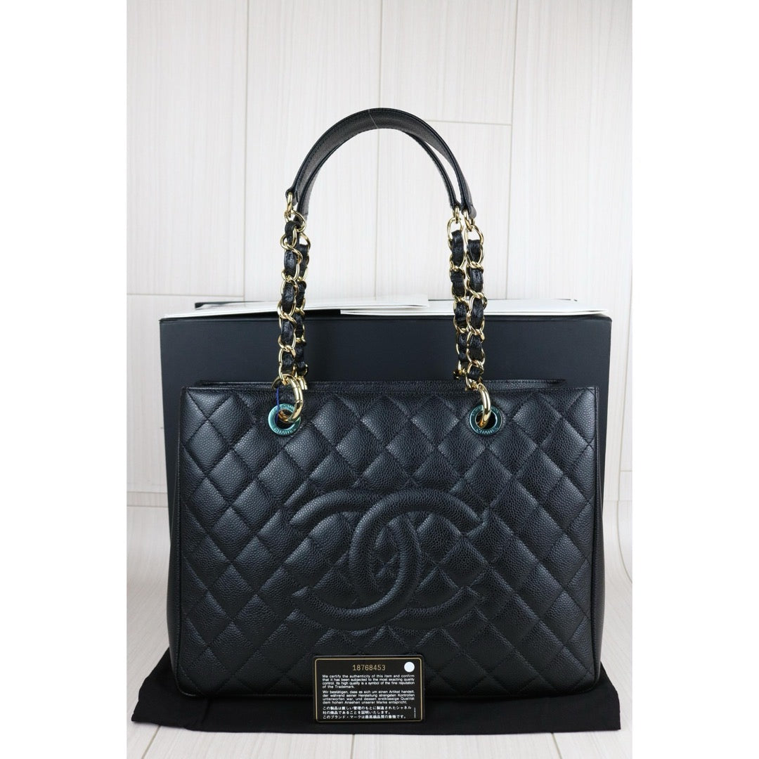 Include Entrupy Certificate of Authenticity｜Excellent( Rank SA) ｜ CHANEL Caviar Skin Matrasse Chain GST Tote Bag  Black  Made In 2013-2014Year｜S26070203