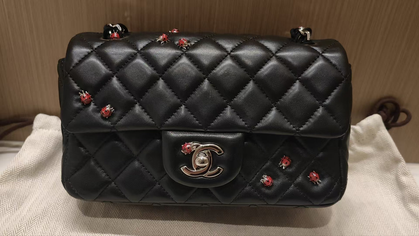 CHANEL Matrasse Single Flap 20 Shoulder Bag ladybug