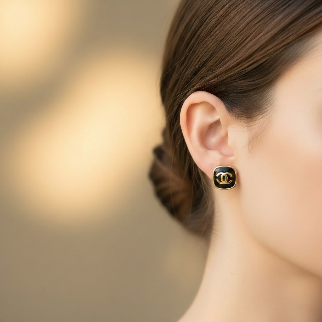 Include Authentic Detective Certificate of Authenticity｜Very Good ( Rank A) ｜CHANEL L20K Coco Mark Golden Earrings Made In 2020Year ｜26051807
