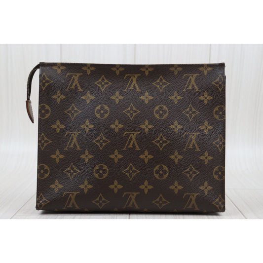 Very Good ( Rank A) ｜ LV Monogram Pochette Toilette 25 ｜S24030403